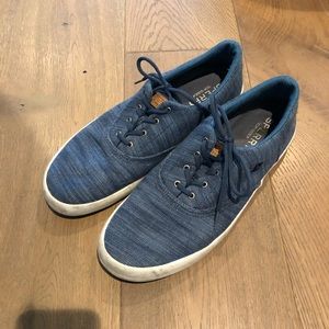 Men’s Sperry kick around shoe